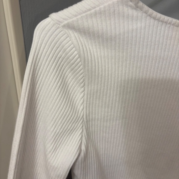 Levi’s White Ribbed Cropped Button Up Top NWT L | Y2K Slim Fit - Picture 7 of 7